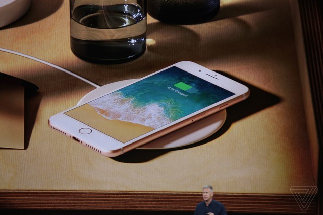iPhone8六大特点深度解析:黑科技全在这 