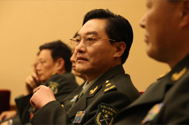 加快推进国防和军队现代化